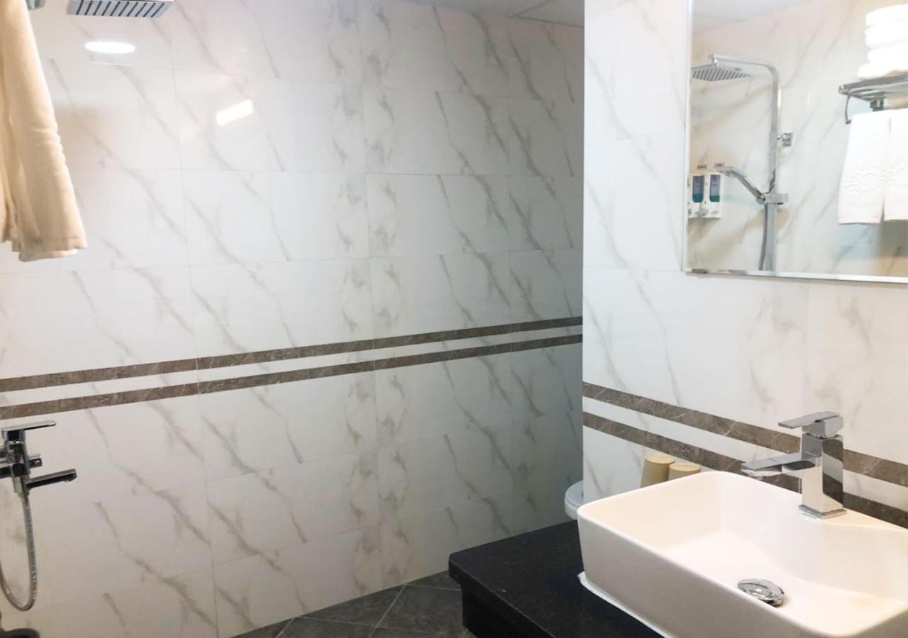 Family Suite Hotel Hanoi Esterno foto