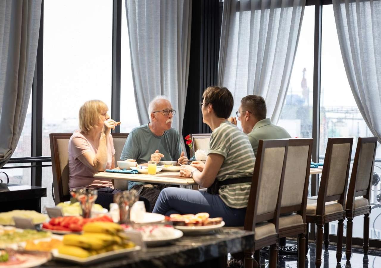 Family Suite Hotel Hanoi Esterno foto